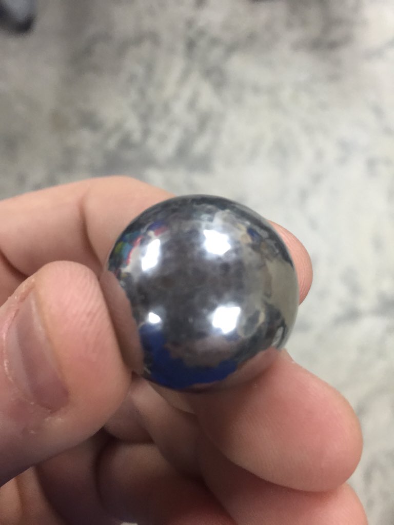 PaulyB18's tweet photo. If it feels and looks like a golf ball, it is a golf ball?  #pinball #feelsbadman https://t.co/d2tV4sYEpa