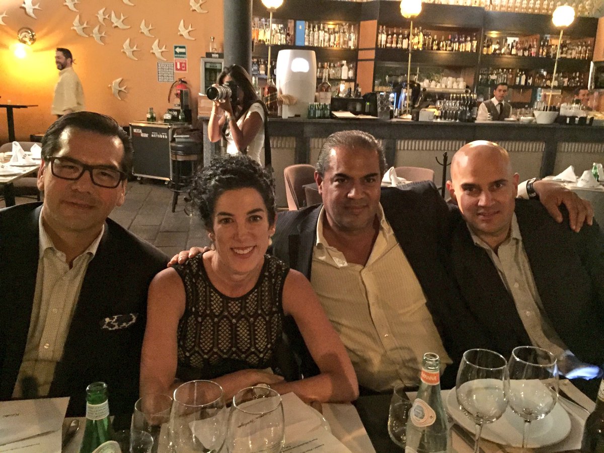 Recibiendo a nuestros nuevos consejeros. <a href="/MarcoBeteta/">Marco Beteta</a> <a href="/NicolasAlvara17/">Nicolas Alvarado</a> <a href="/Nicholas_Gilman/">GoodFoodMexico</a> <a href="/vbibliowicz/">vivian bibliowicz</a> <a href="/MRIVERARABA/">MANUEL RIVERA</a>