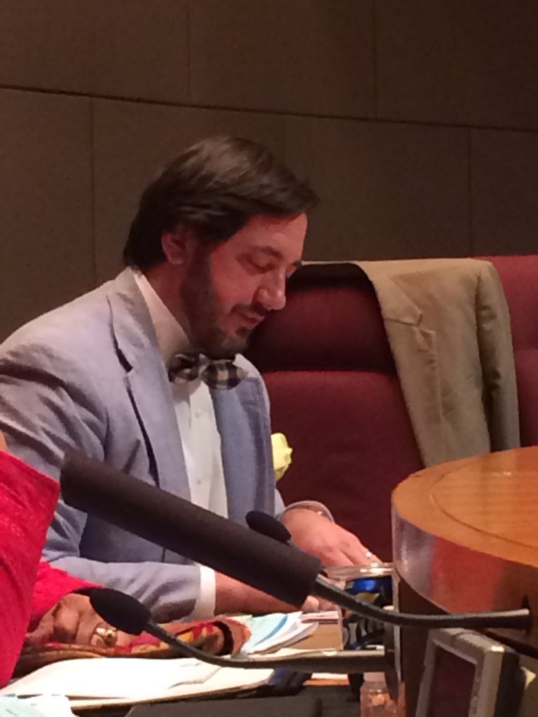 PatCothamMeck's tweet photo. Proud of @mridenhour for demanding commissioners not be rude when he speaks. #ConstantProblem #orderNeeded. https://t.co/d9MUutvzd1