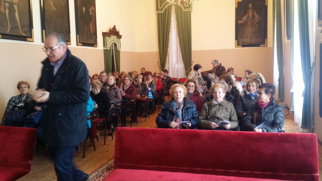 Edukedeke's tweet photo. Deses3ate de excursión con un grupo de Valladolid en La Nava Becerril y Ampudia https://t.co/OTGgy6Pg96