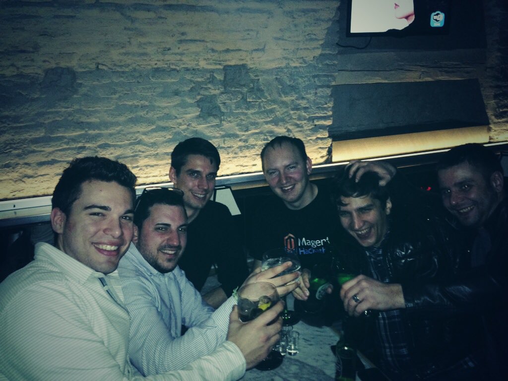 OSrecio's tweet photo. #MagentoMoment Meet Magento Spain and New York #MM15ES #MM15NY #MM14ES https://t.co/5tBMF0YeQH
