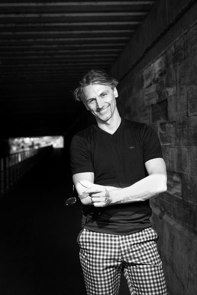 GrandsBallets's tweet photo. Ivan Cavallari, prochain directeur artistique des Grands Ballets! Our future Artistic Director! #GB1617 https://t.co/u6CFYiZFTR