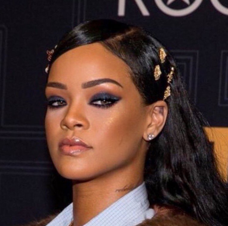 Rihanna on Twitter: "Watch @BlackGirlsRock on BET tonight at 8/7c. # ... Rihanna