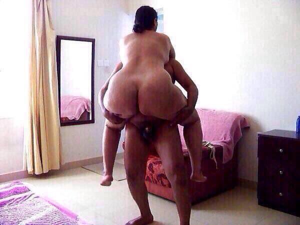 مغربيه تهز #طيزها لعشيقها وهو #هايج عليه #وفام #نكها نيك #فشخ خرم #طيزه  #سكس مولع #سكس ♥♥ rb2.in/bFiv ♥