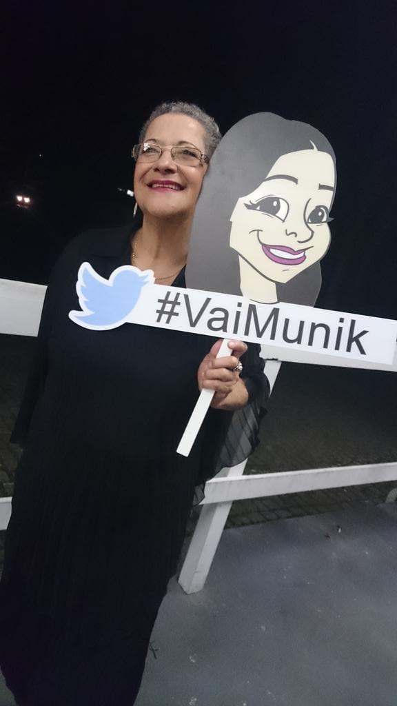 bbb's tweet photo. Dona Gê é #VaiMunik #BBB16 https://t.co/ofF0tkmSiJ