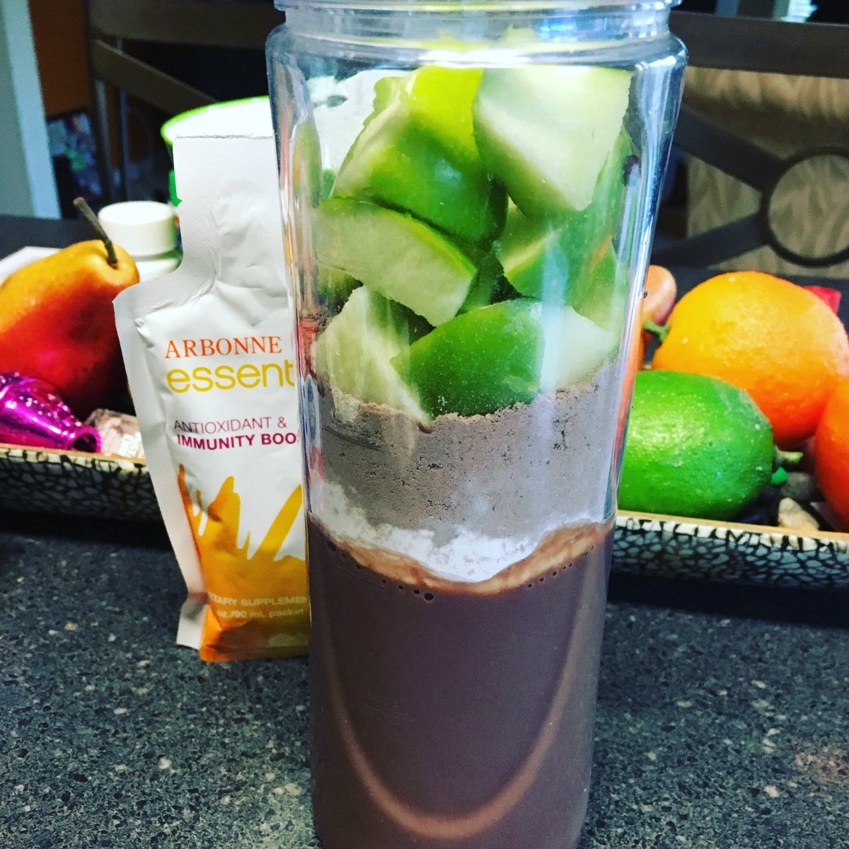 ABPositively's tweet image. Keeping this #healthyliving going with @arbonne #Vegan protein, #FiberBoost and green apples! #GreenIsTheNewSexy