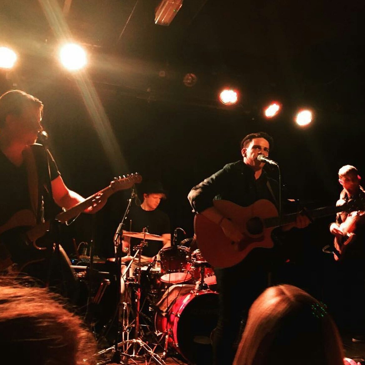 thedunwells's tweet photo. Such an amazing time in #London tonight guys thank you so much for coming down ! #ldn #soldout https://t.co/hruXSX8beS