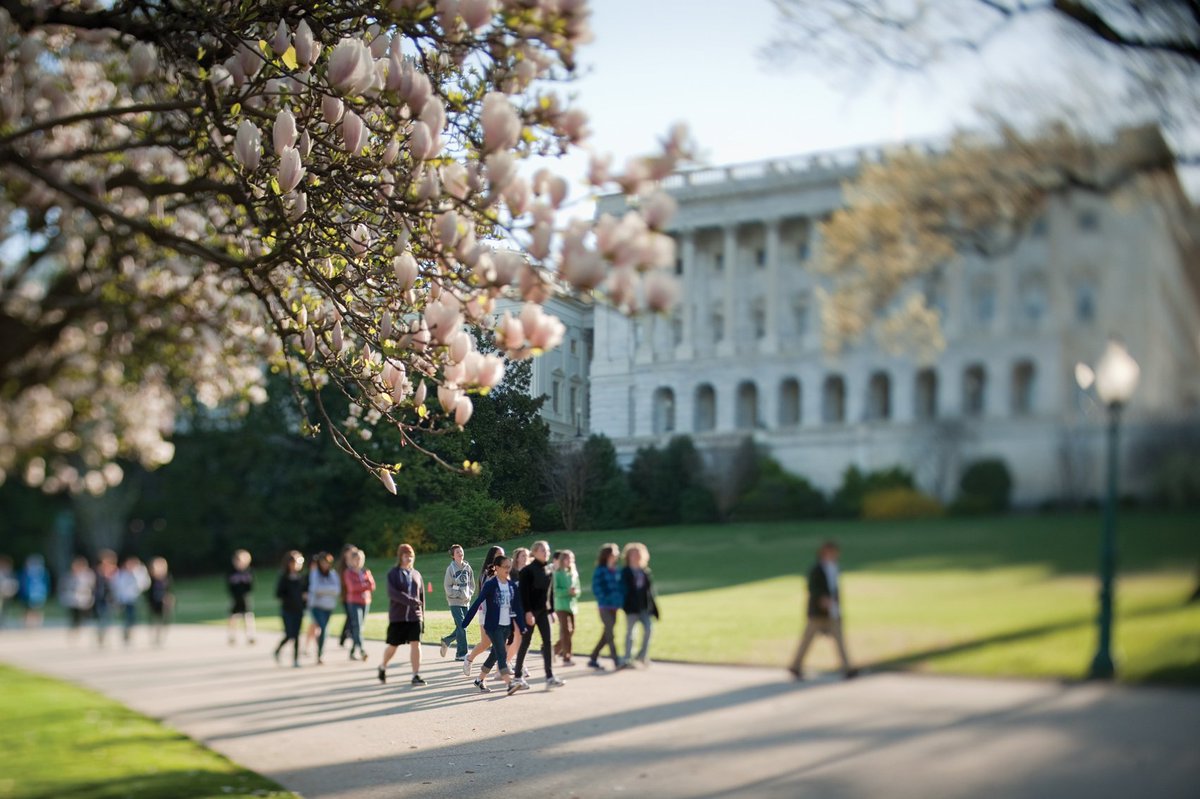 Outdoor tours are back! Explore the evolution of the Capitol building &amp; grounds 4/6 @ 1PM go.usa.gov/ceMVj