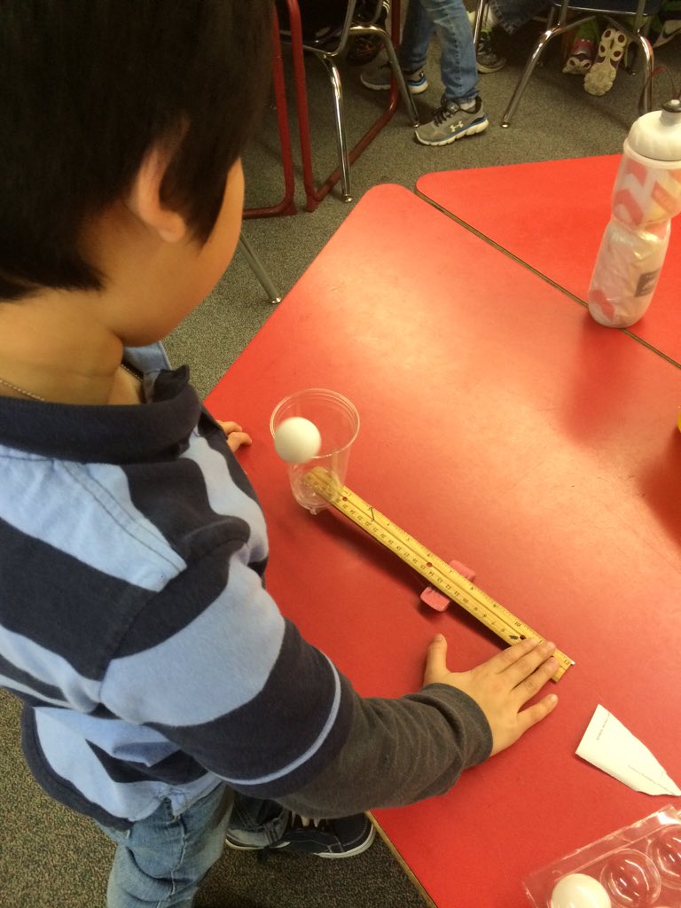 MrsMosgrober's tweet photo. Experimented with different fulcrum points to catapult a ball into a cup. #simplemachines #nesgrade2 https://t.co/xJg7C2gN1I