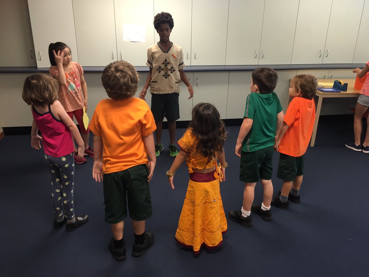 Sport_CPS's tweet photo. Learning Croatian and Ethiopian dances @KinderSoyaBeans #culturaldance https://t.co/xdvmePMiBJ