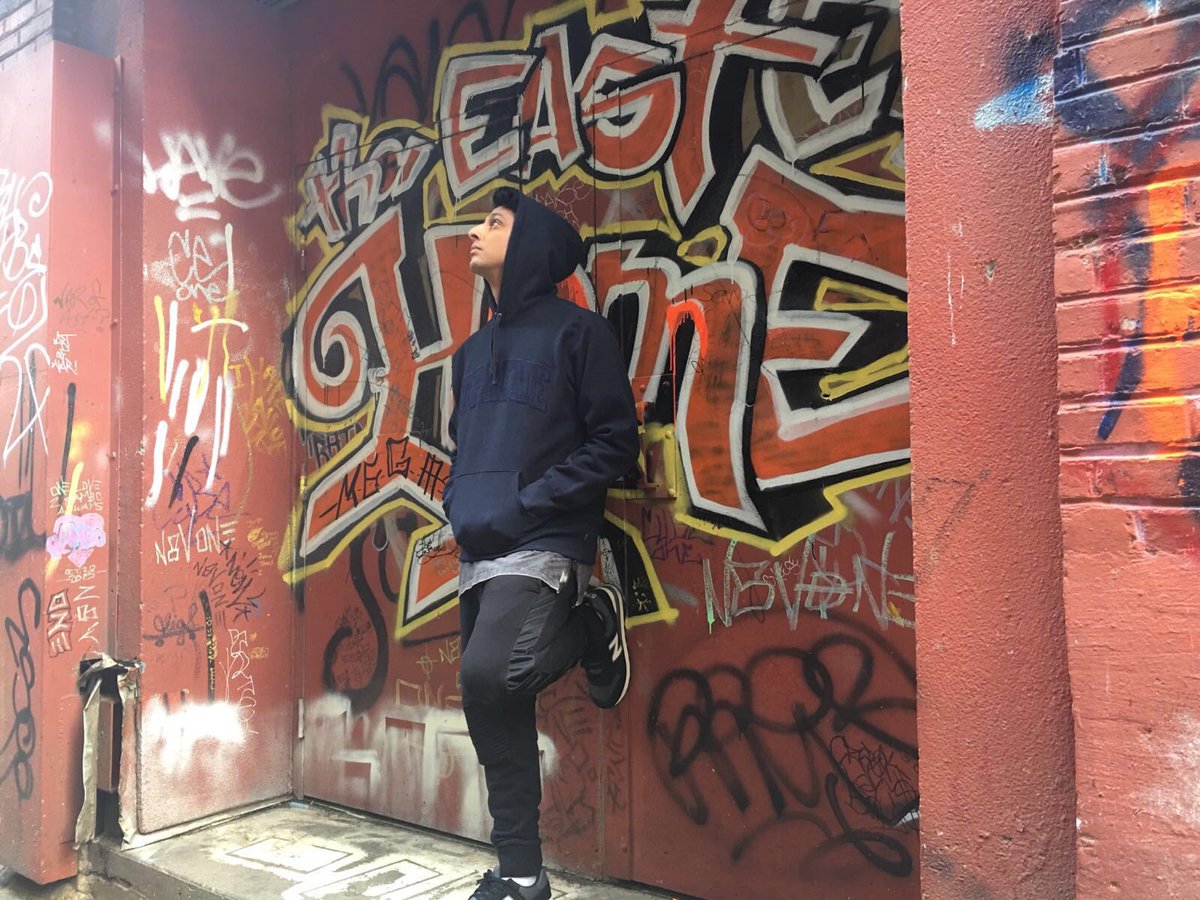 RushToor's tweet image. I believe in my soul, even Ray Charles sees my vision.

#PreReqs Mixtape - This Friday.
soundcloud.com/RushToor