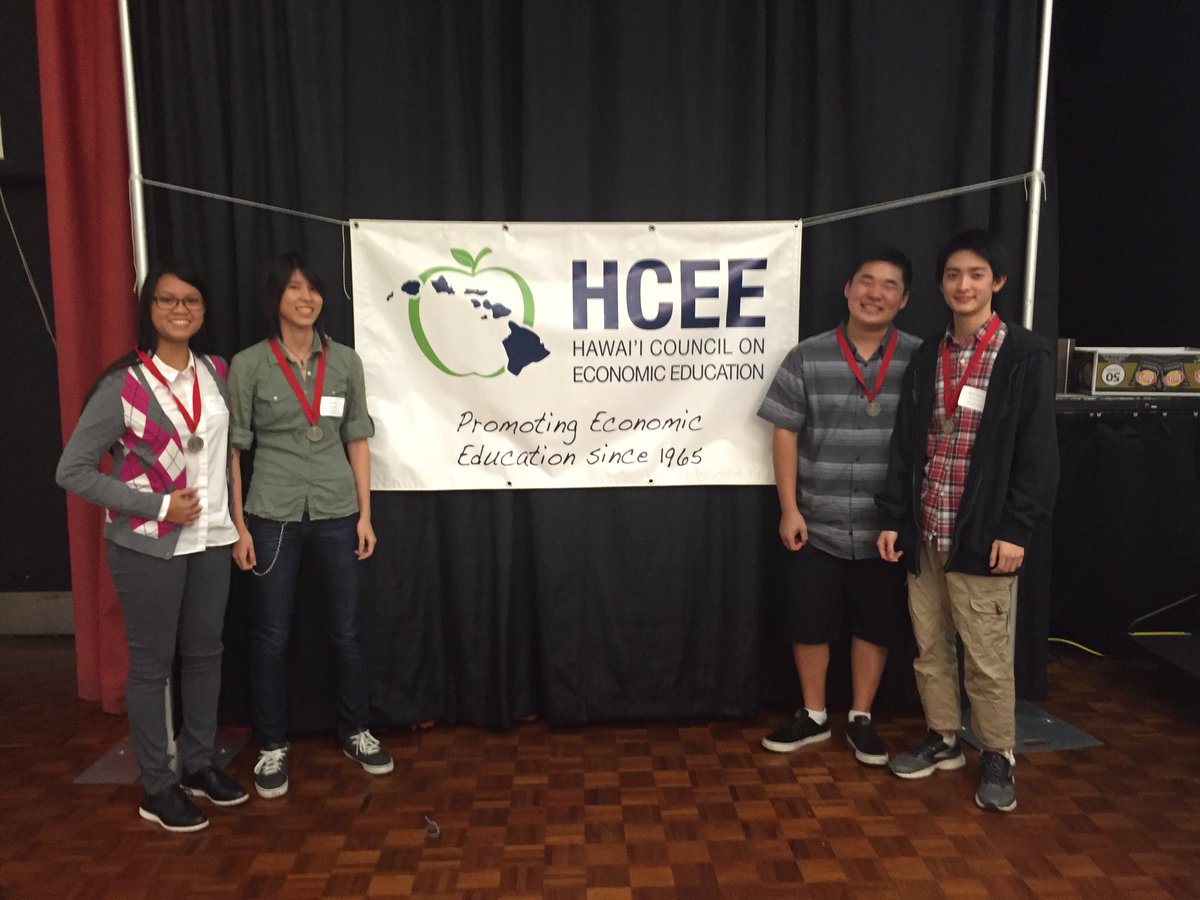 MsKitWong's tweet photo. @MaryknollSchool students placed second in the 2016 Hawaii State Economics Challenge today. So proud! https://t.co/SYjfiZcDFk