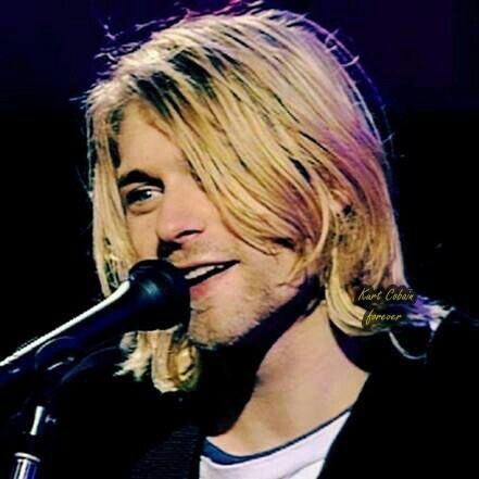 SimplyAnalee's tweet photo. One of the greatest musicians to ever live ❤️ #RIPKurt https://t.co/fxZFByDz16
