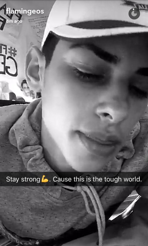 guadalupec_14's tweet photo. @Flamingeos please stay strong i cried and im still crying why! I honestly love you so much #StayStrongGeo i love u https://t.co/qUE2It7Q91