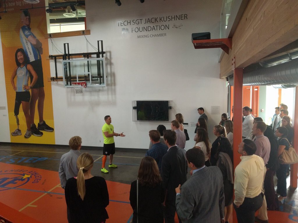CarlosMtz_III's tweet photo. Thank you @travologist for the great tour of @CAFoundation today! #smba17 #teamCAF https://t.co/plhuQwWiC3