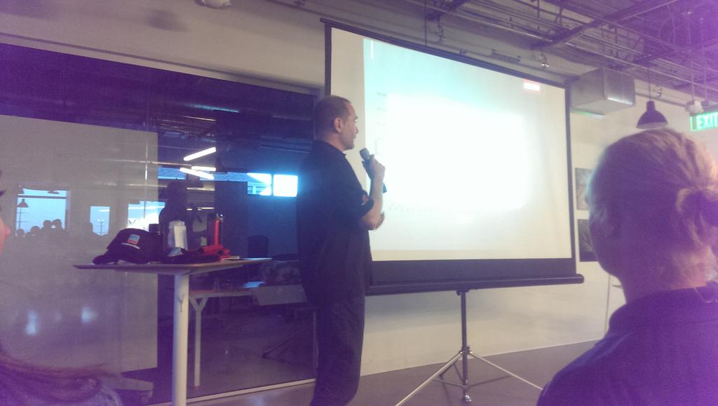 LevitatorLounge's tweet photo. Jason West addresses #cobikebiz 
@SRAMmtb @SRAMracing @SRAMracing https://t.co/Wjl3G9d3Of