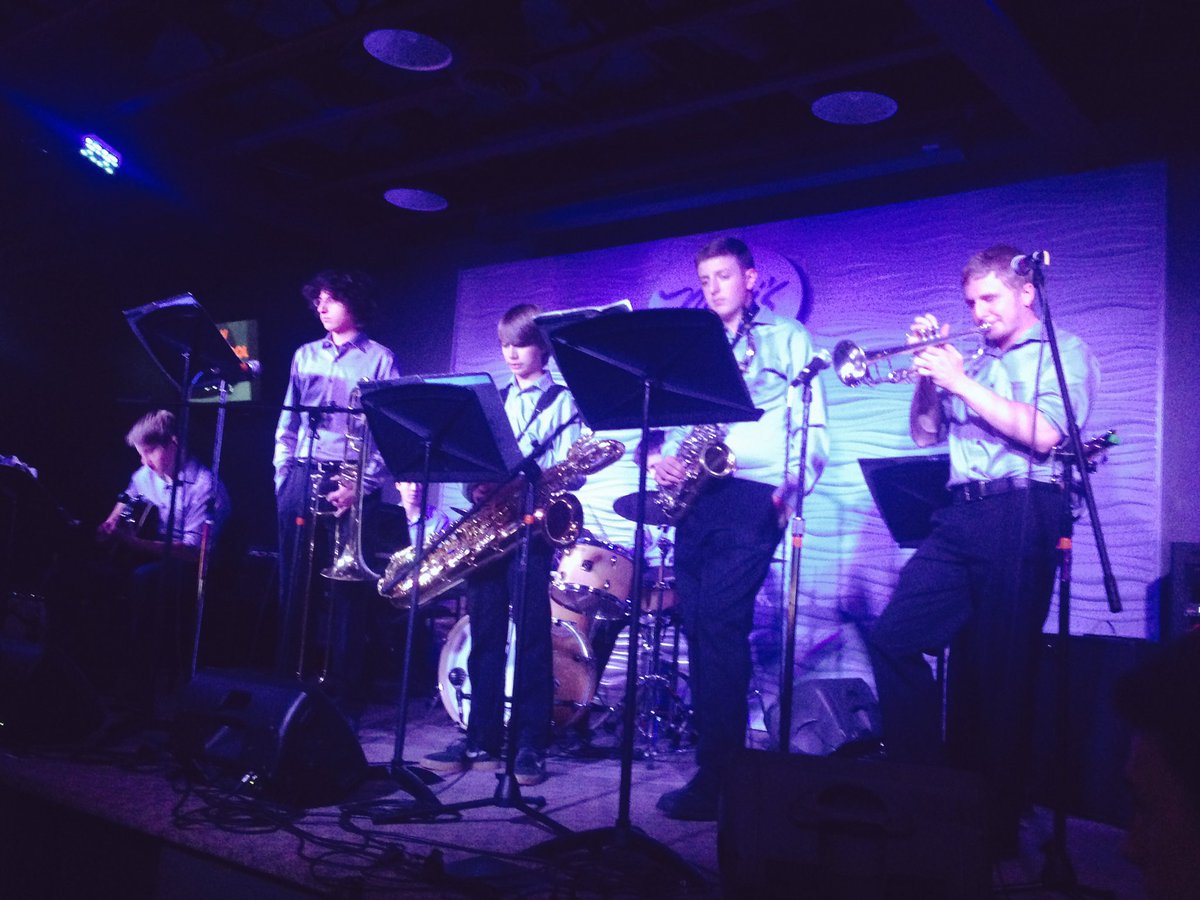 FHS #jazzcombo 3 @nissismusic playing the opening set tonight.  #jazz #jazzband #band #Boulder #colorado #fairview