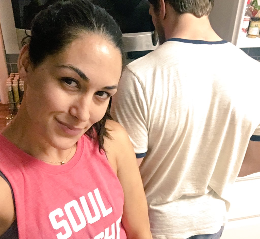NikkiAndBrie's tweet photo. Ok now I have to eat dinner!! @WWEDanielBryan orders!! Everyone enjoy your night!! Sending so much love! #TotalDivas https://t.co/ofl4zu7FlW