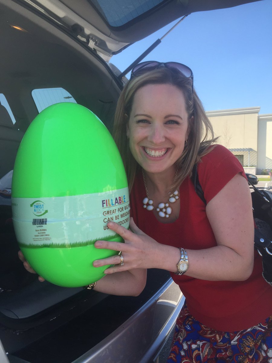 Huge find today! @hopekingteach <a href="/WadeKing7/">Wadeking</a> can't wait to do Jurassic Park with my class! Love Easter clearance!