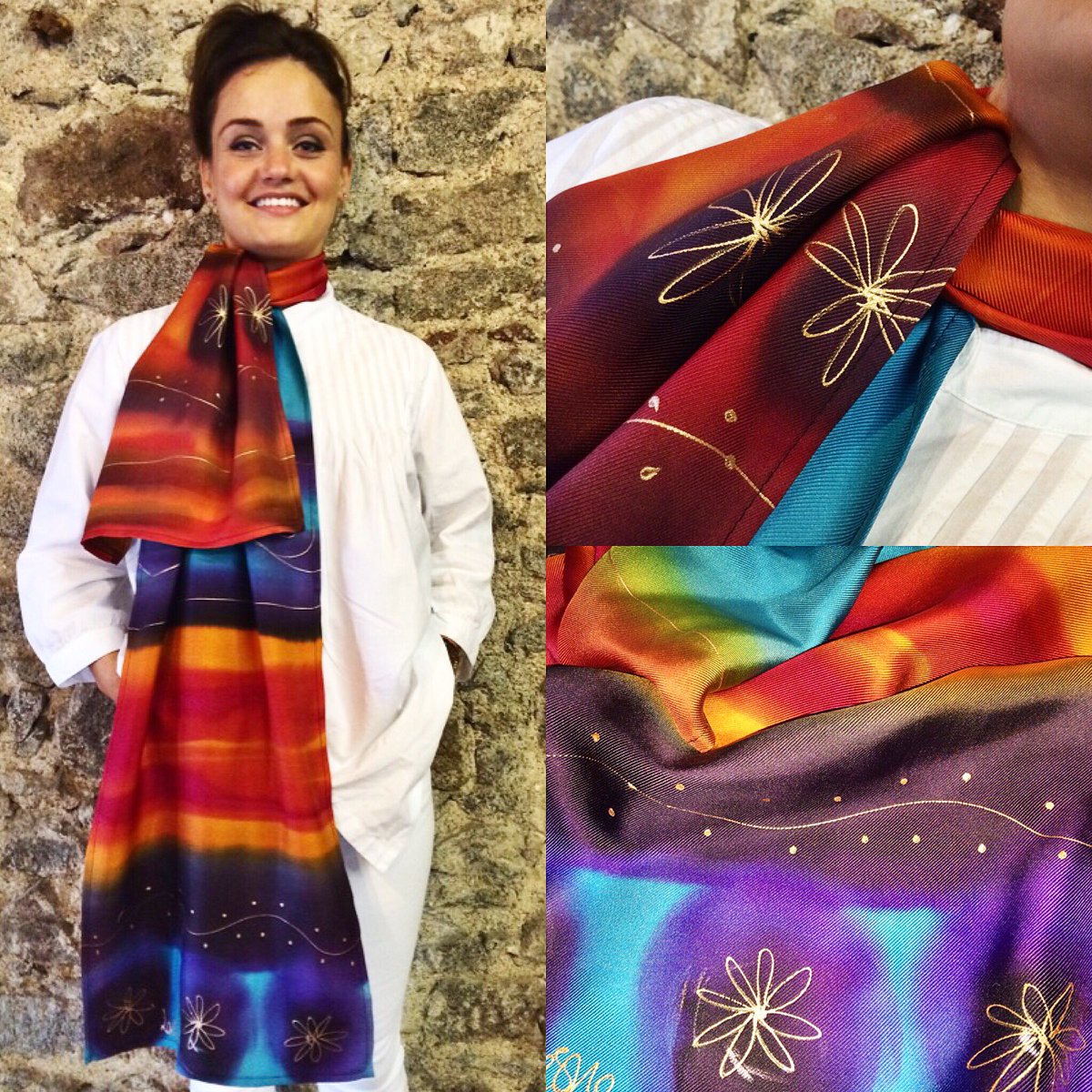 Handpainted silk scarf...made in studio..<a href="/Whistledown_/">Whistledown Hotel</a> <a href="/BelTel/">Belfast Telegraph</a> <a href="/BelfastHourNI/">#BelfastHour</a> <a href="/VisitBelfast/">Visit Belfast</a> <a href="/iEnjoyNI/">ENJOYNI® Local</a>