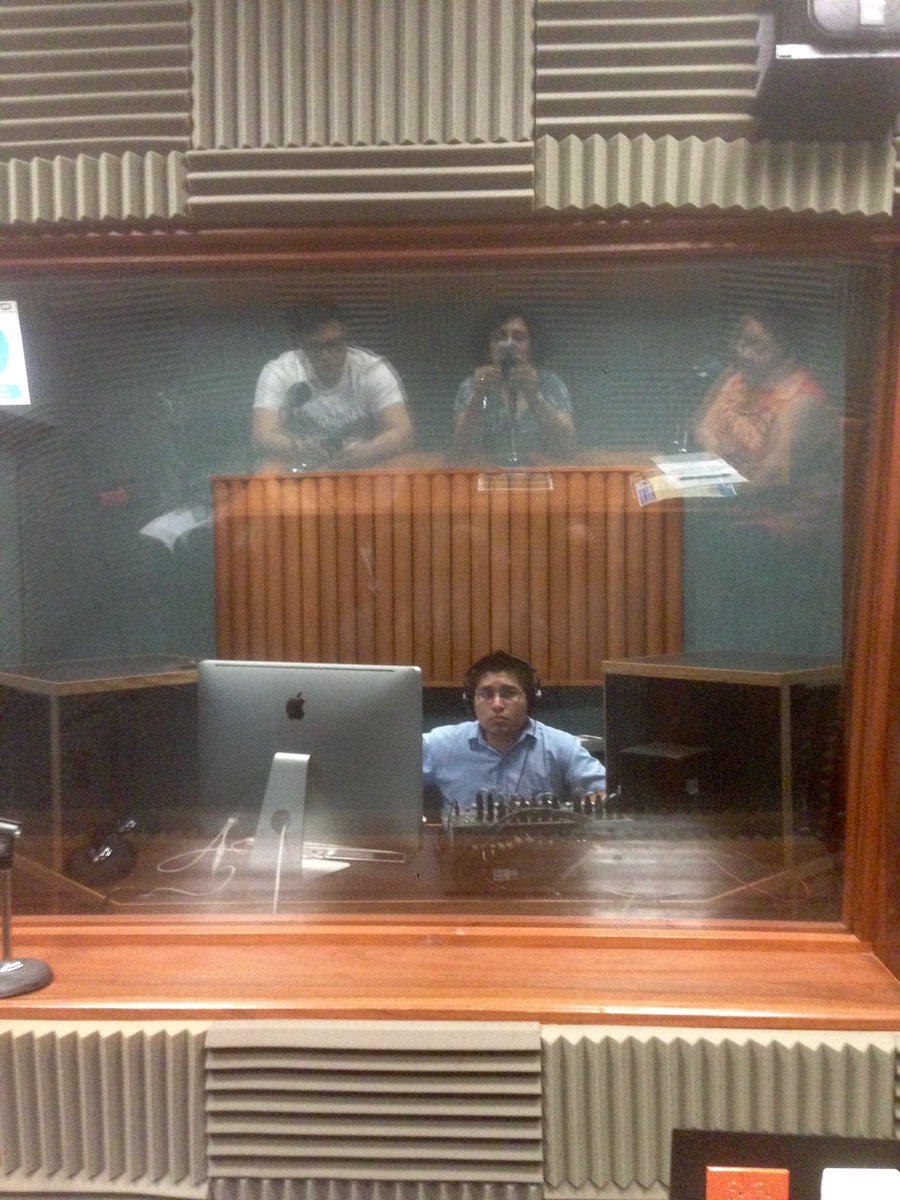 UcEunice's tweet photo. Me encanto estar con ustedes en la radio!!! https://t.co/HgkPsoSuQg