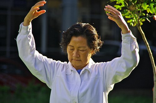 TaijiPalermo's tweet photo. Qi gong: lo Zhan Zhuang.
#qigong #palermo #standingmeditation #taijiquan #taichi
https://t.co/qT4LYOsL0i https://t.co/f3XV6maG8H