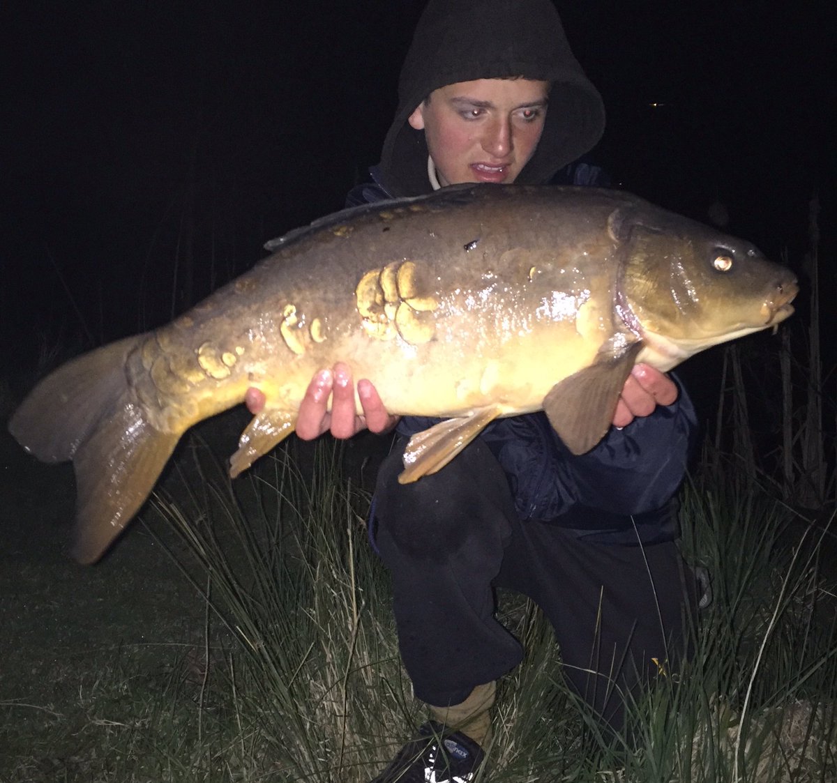 teddy_nelson1's tweet image. Mid double mirror on the VNF last night! @BTSangling @Xcelbaits