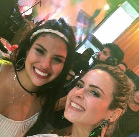 GlamourBR's tweet photo. Annik! ❤️ #BBB16 https://t.co/VTXNSveX1f