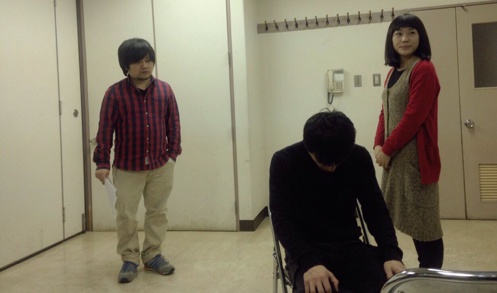 鳥原です。トリコロールケーキ『モグララ』来週火曜から日曜までです！ナンセンスナンセンスナンセンスです。女の子が、家族か夢か、選択する話でもあります。ぜひどうぞ(^^) toricoro.com