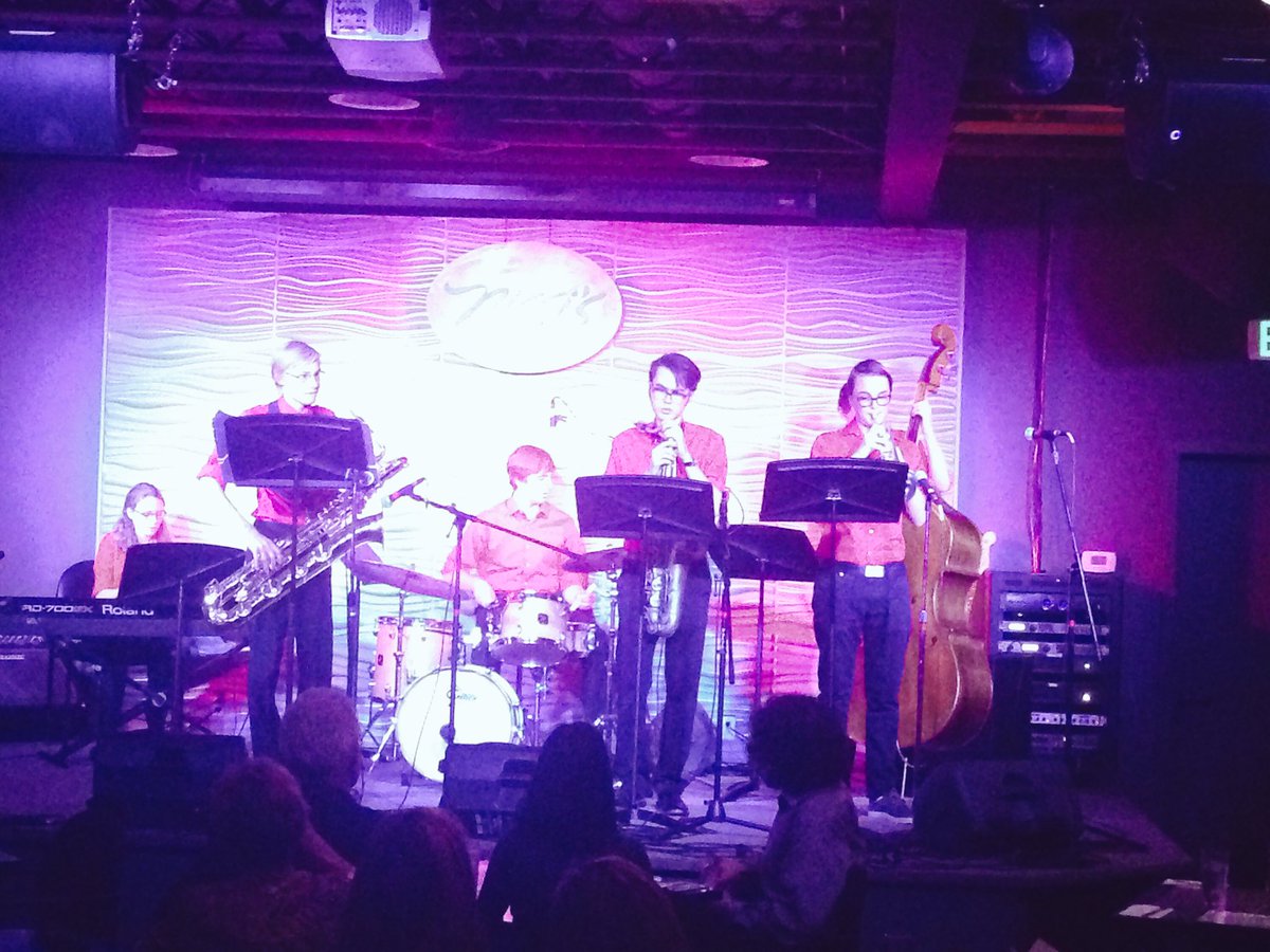 FHS #jazzcombo 2A @nissismusic closing out the set tonight. #jazz #jazzband #band #Boulder #colorado #fairview