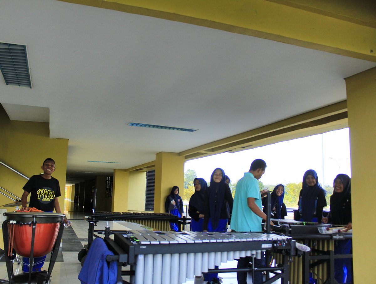 MARCHING_SIAK's tweet photo. MB.SIAK 2016 || Moment Latihan, #MbSiak https://t.co/6qnzPHICvk