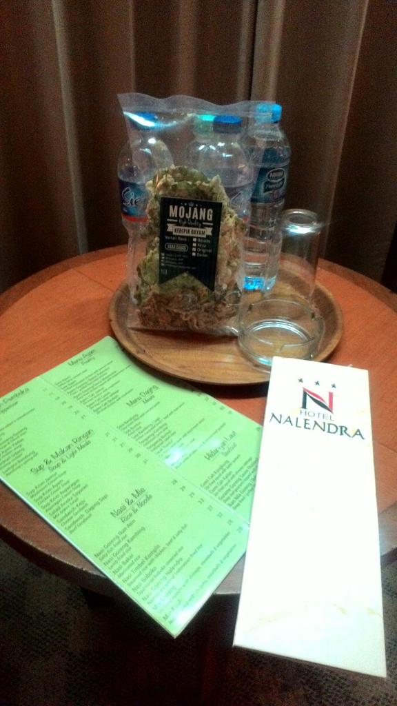 mojang_tas6's tweet photo. Selamat siang bandung, masih pembekalan TKS di bandung. #TKSTASIK #TKSJABAR @KemnakerRI @DisnakertransJB @ayout1933 https://t.co/ShQDTOCR1m