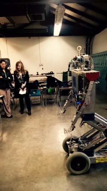 Was shown impressive robotics program (and other engaging career path training (more: postngo.net/n/2ca6ce0 )