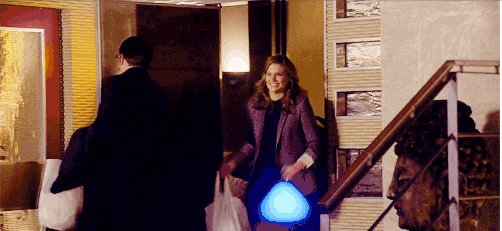 MarisabeL709's tweet photo. KB: I have to do this on my own. (802)
RC: Home at last! With all the makings of a perfect evening. (816) #Castle https://t.co/rIQnoeZ5Af