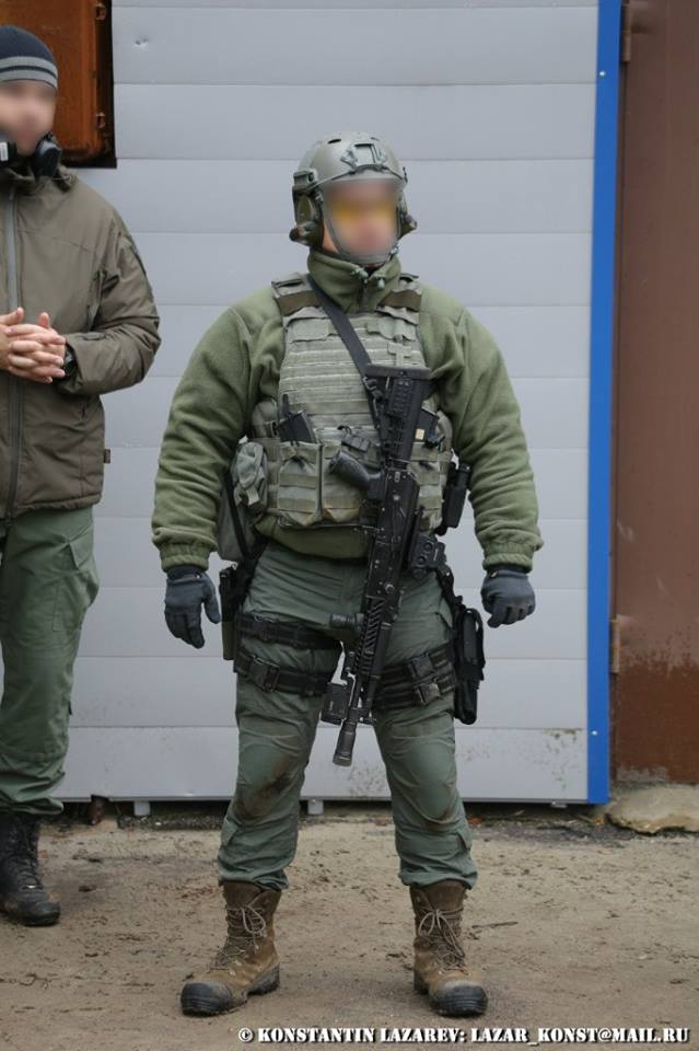 FORT Goplit アーマー Gladiatorの簡易モデル? DF2ロープロみたいな