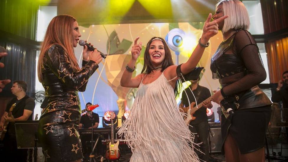 Campeã do 'BBB 16', Munik não se segura: 'Gente, eu tô milionária' extra.globo.com/tv-e-lazer/bbb… #BBB