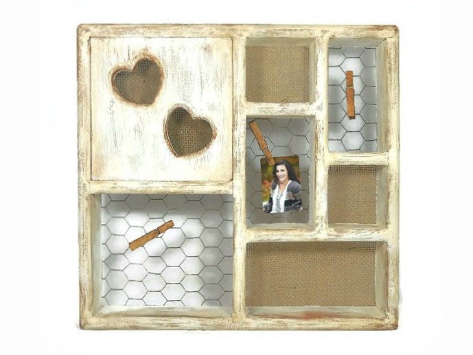 jasnyder78's tweet image. Shabby Shadow Box, Cream Distressed Picture Box, Gift for Her, Gif… etsy.com/listing/252083… #etsymntt #DistressedBox