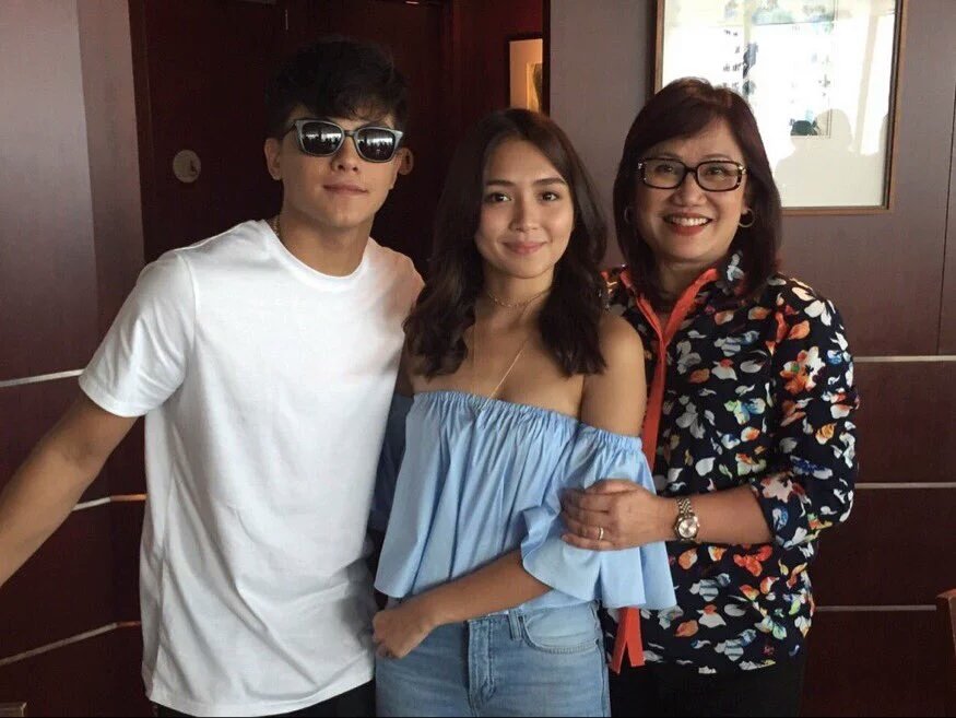 SolidKD19's tweet photo. KATHNIEL's LETS GET READY FOR KATHNIEL UPCOMING MOVIE!!! 👏👌 (save our money) https://t.co/aUE2qLva3e