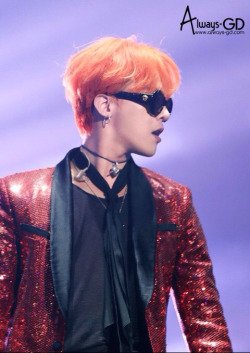 GDragonFk's tweet photo. https://t.co/y5pdXXEsv4