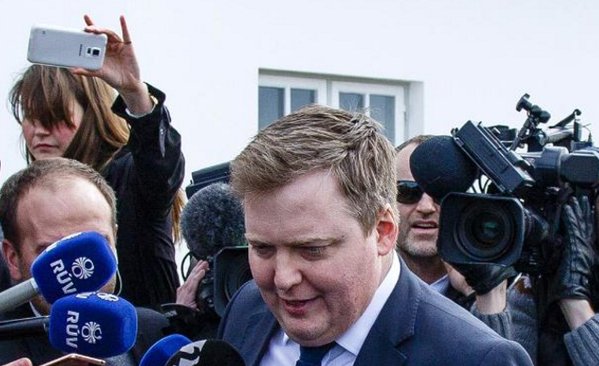 Yesterday, the #PanamaPapers claimed the first international leader bit.ly/229KTBs