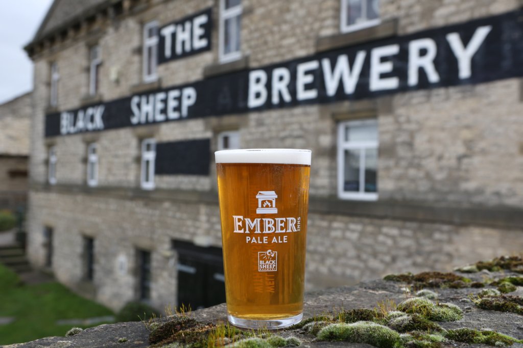 Have you claimed your #FreePint yet <a href="/CAMRA_Official/">CAMRA</a>? Free pint of #EmberInnsPaleAle in the April What's Brewing!