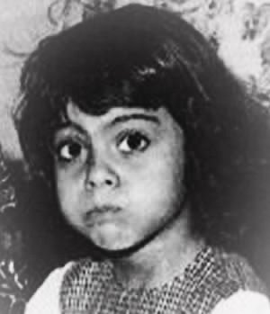 xxKajolFeverxx's tweet photo. from the cute little one 😇 to a beautiful &amp; confident woman 😍 #Kajol
I love you so much @KajolAtUN ❤✨ https://t.co/iSJB3yXDJN