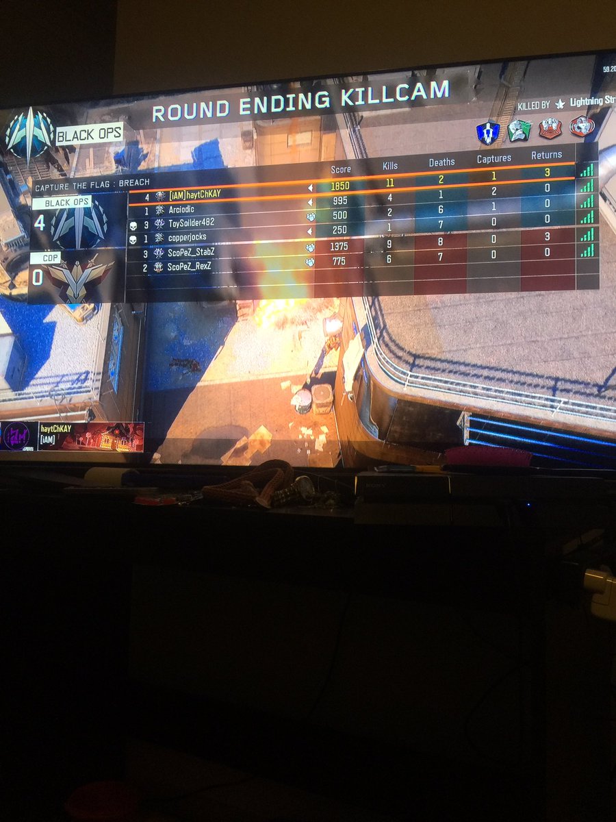 Haytchkayyy's tweet photo. When you get full streaks after 3 kills and they rage :( #awgummon #imbad https://t.co/Jvb4asS1y3 https://t.co/Hi02yHZEDM