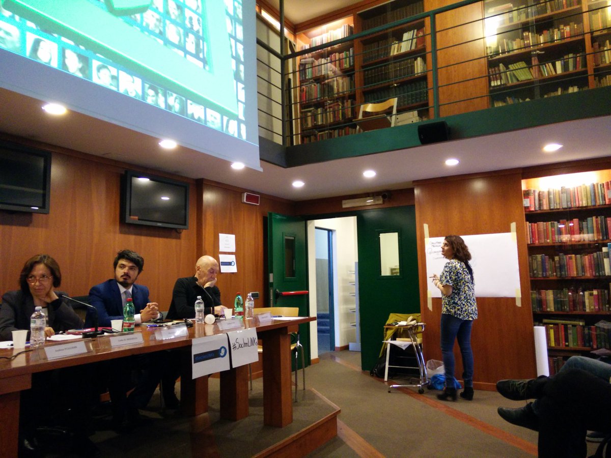 ValeFoxies's tweet image. #SocInnLINKs @LinkCampus #Facilitazione #visuale con @la_sve_gas @MarcoMediumBlog #creatività #LIS @openhub_it