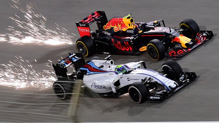 SkySportsF1's tweet photo. All you need to know about aggregate qualifying: Would it work in F1? https://t.co/ZR134Ck7U4 #SkyF1 https://t.co/4pQo3KTwkR