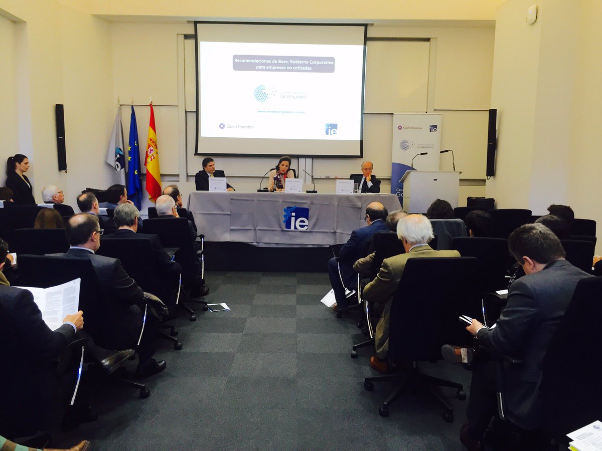 GrantThorntonSp's tweet photo. Lourdes Centeno, Vicepresidenta de @lacnmv, en plena presentación de las Recomendaciones Buen Gobierno #CBGLive https://t.co/L1pcTdnx9p
