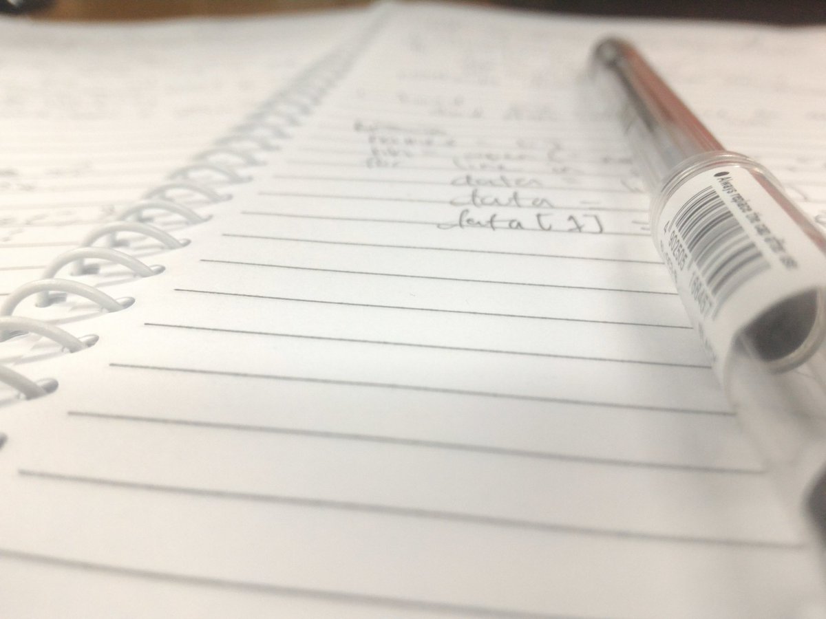 mrkenmsigua's tweet photo. Feeling masipag mag-notes
#CMSC11 https://t.co/qb0Zf5YyEh