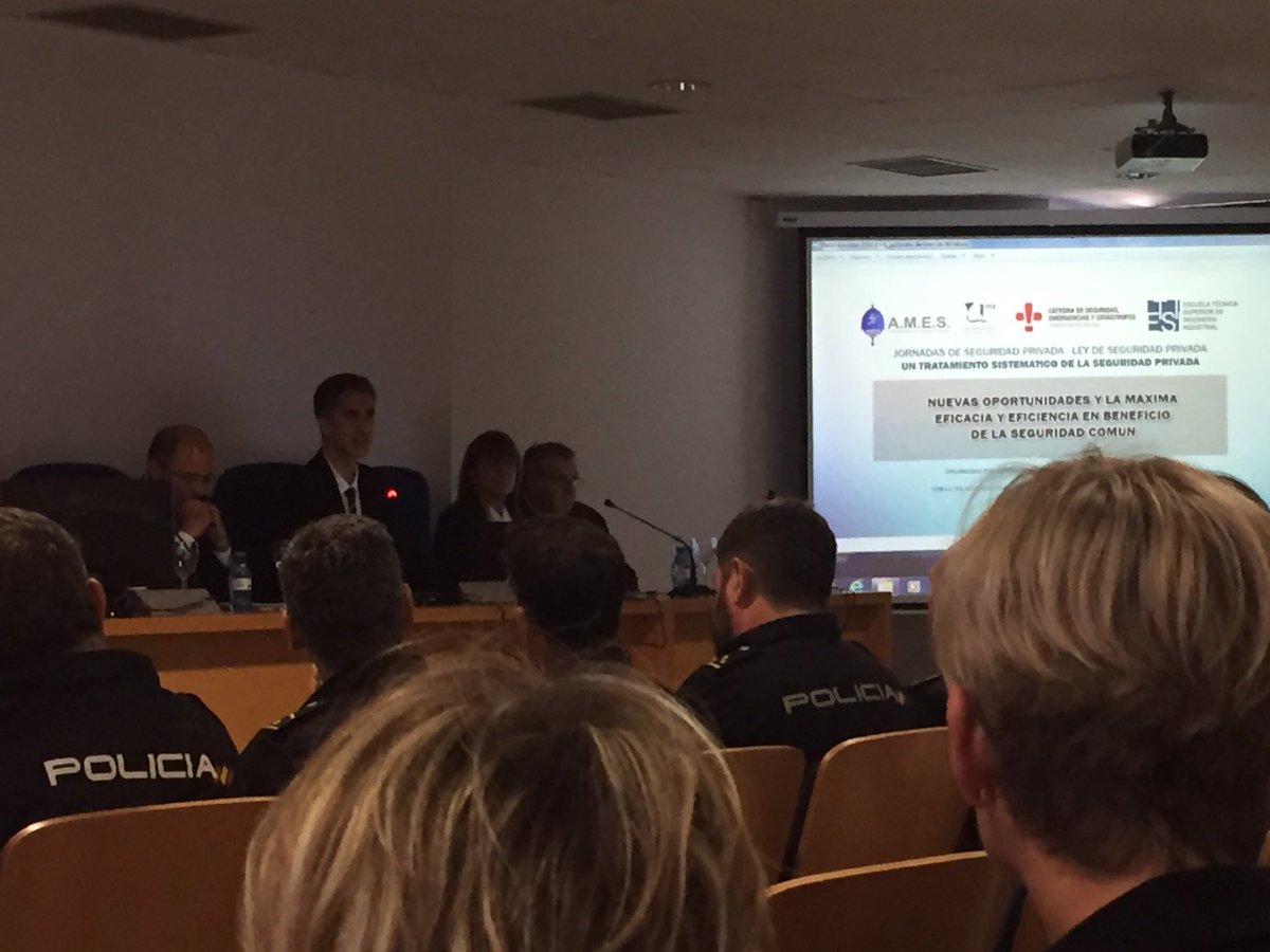 SegTecnovision's tweet photo. En las jornadas sobre Seguridad organizadas por AMES https://t.co/p3Wfb9R1mZ