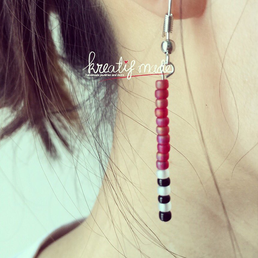 Miyuki seed bead earrings, price: IDR 15.000 / pair
#antinghandmade #anting #kreatifmade #jualanku #jualansis