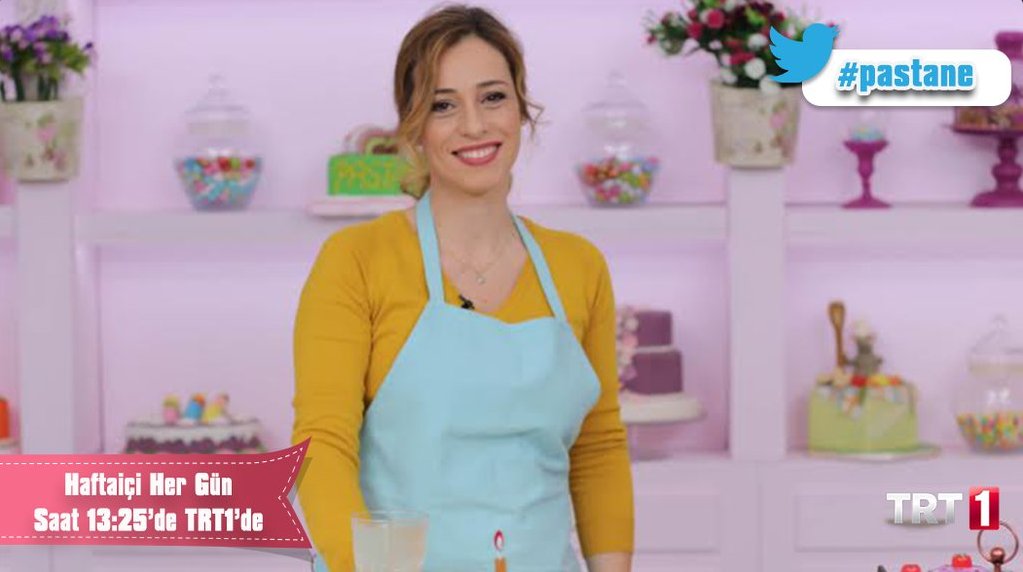 Birbirinden güzel tariflerle lezzet yolculuğumuz 13:25'te <a href="/trt1/">TRT 1</a> 'de başlıyor. Sakın kaçırmayın! <a href="/ddorhun/">Deniz Orhun®️</a> #pastane